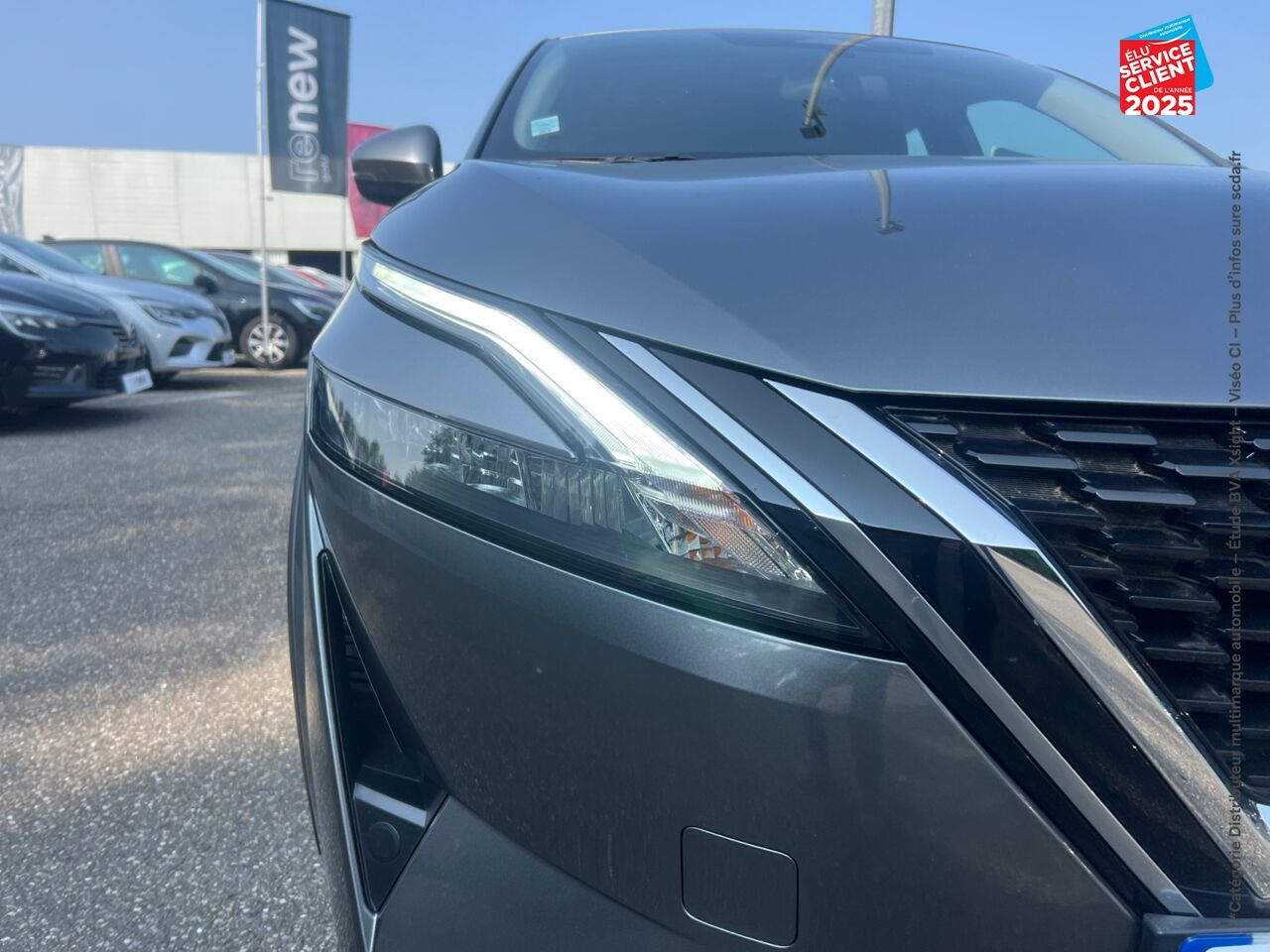 Véhicule d'occasion NISSAN QASHQAI 1.3 MILD HYBRID 140CH BUSINESS EDITION CAMERA chez Toyota Sarreguemines