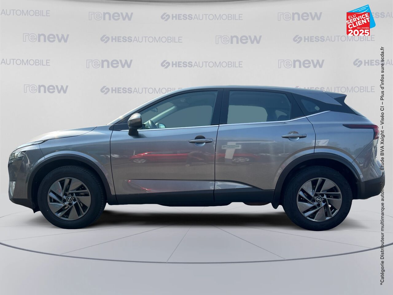 Véhicule d'occasion NISSAN QASHQAI 1.3 MILD HYBRID 140CH BUSINESS EDITION CAMERA chez Renault Saint-Louis