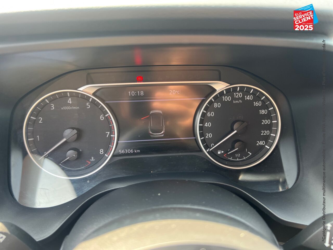 Véhicule d'occasion NISSAN QASHQAI 1.3 MILD HYBRID 140CH BUSINESS EDITION CAMERA chez Renault Saint-Louis