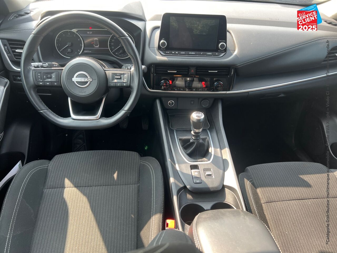 Véhicule d'occasion NISSAN QASHQAI 1.3 MILD HYBRID 140CH BUSINESS EDITION CAMERA chez Nissan Qashqai occasion