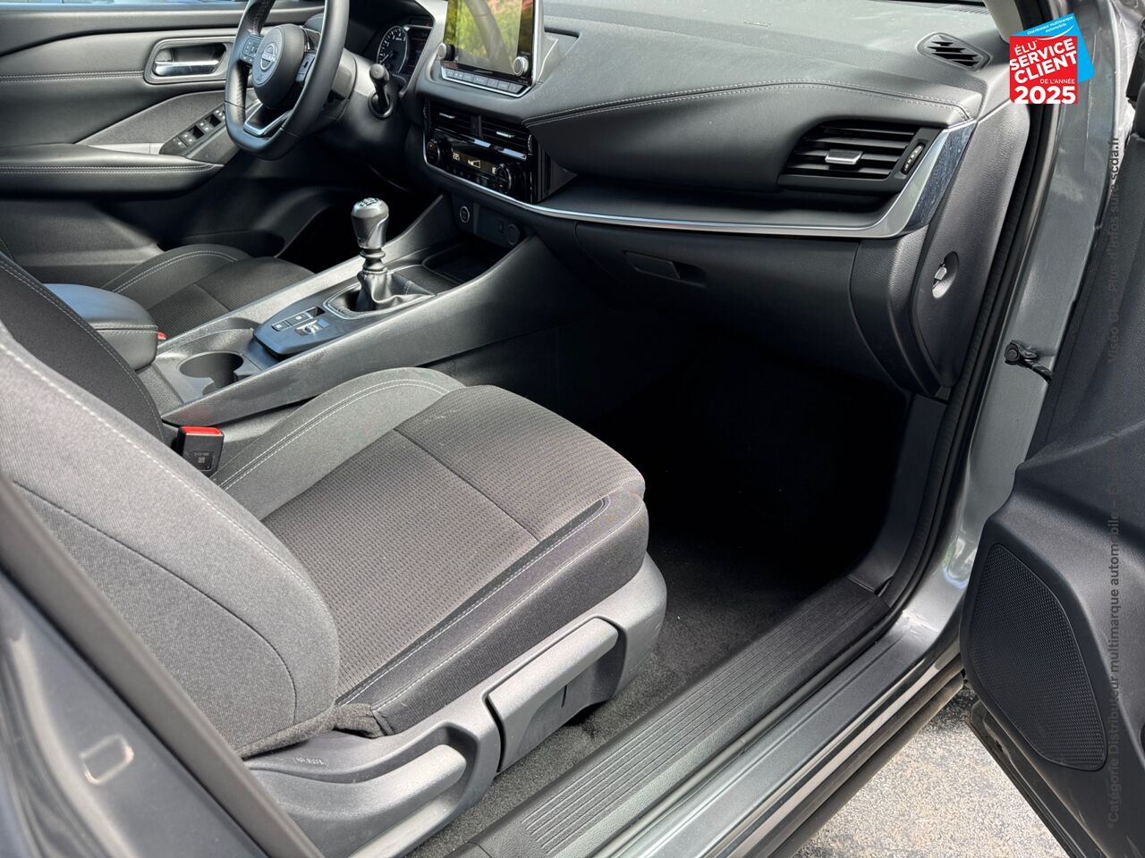 Véhicule d'occasion NISSAN QASHQAI 1.3 MILD HYBRID 140CH BUSINESS EDITION CAMERA chez Nissan Qashqai occasion