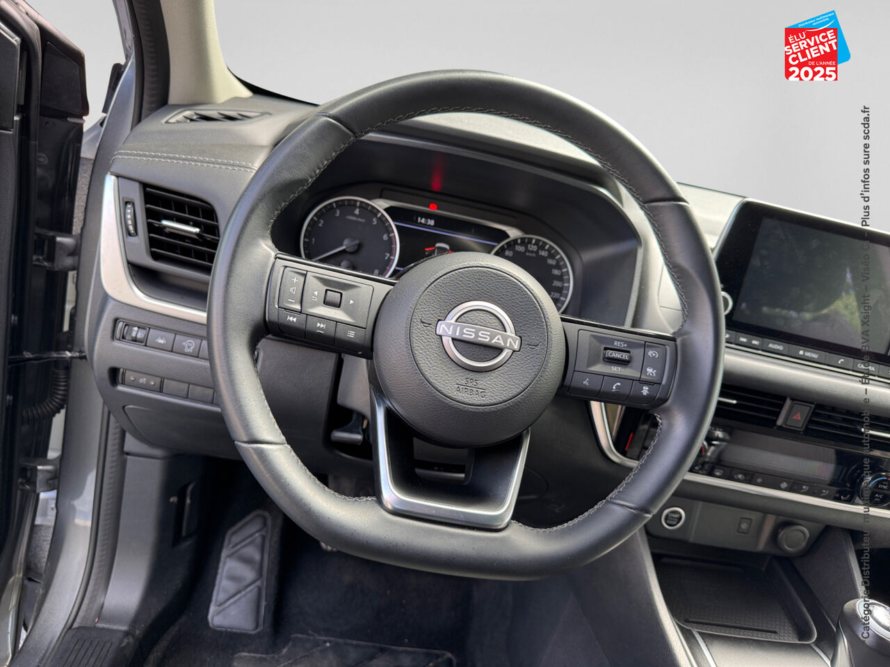 Véhicule d'occasion NISSAN QASHQAI 1.3 MILD HYBRID 140CH BUSINESS EDITION CAMERA chez Nissan Qashqai occasion