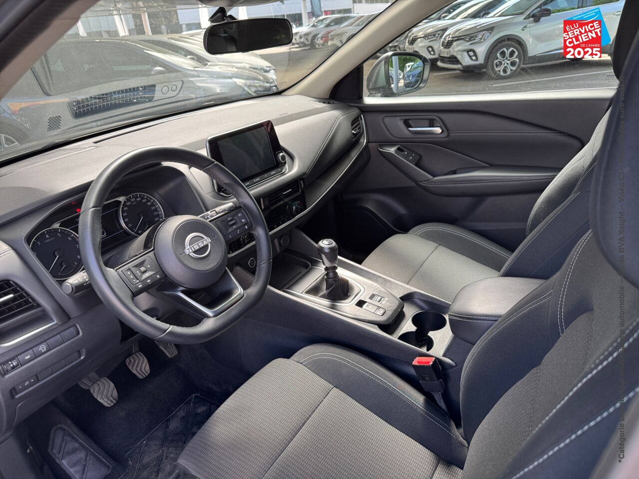 Véhicule d'occasion NISSAN QASHQAI 1.3 MILD HYBRID 140CH BUSINESS EDITION CAMERA chez Nissan Qashqai occasion
