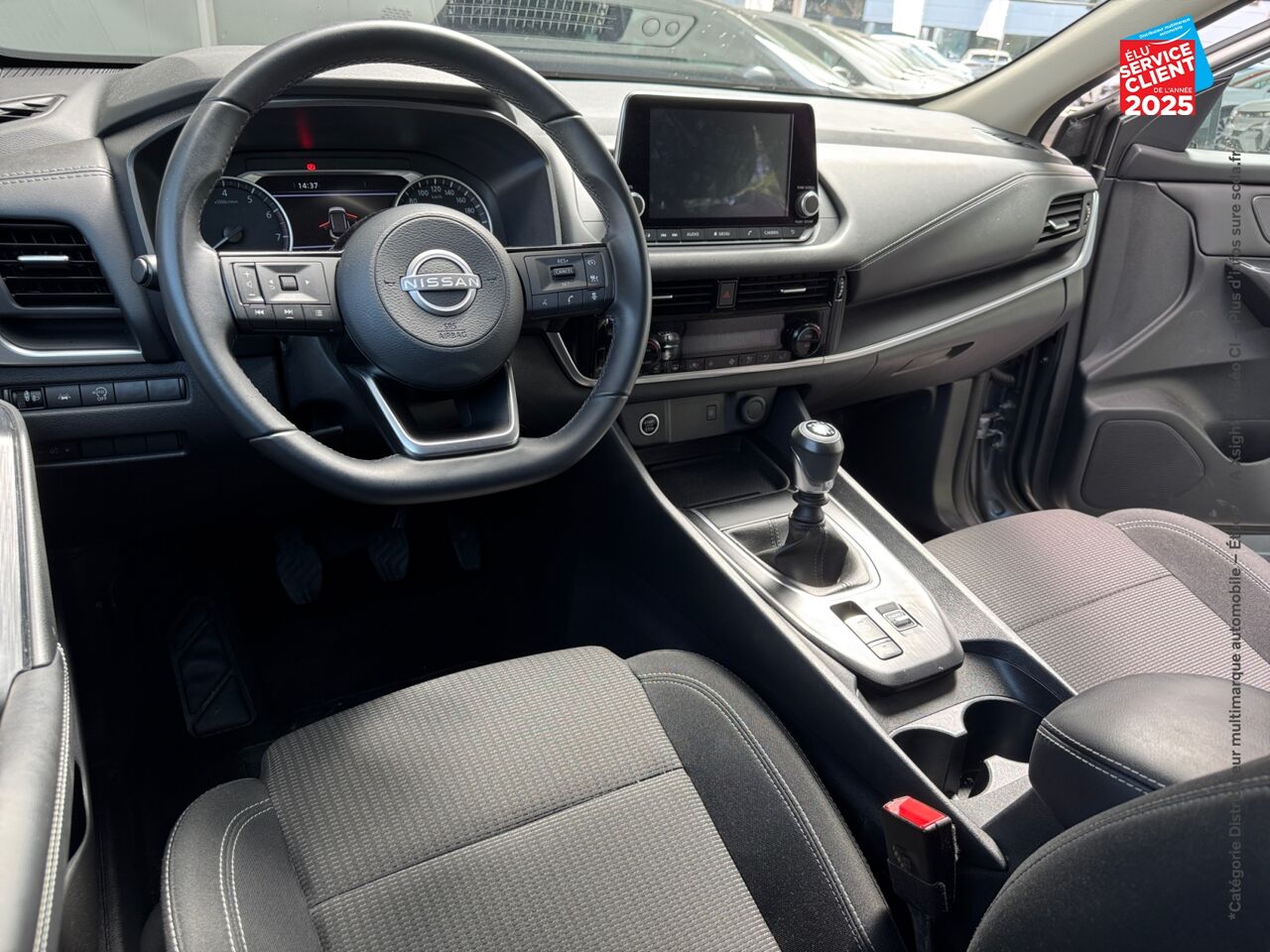 Véhicule d'occasion NISSAN QASHQAI 1.3 MILD HYBRID 140CH BUSINESS EDITION CAMERA chez Nissan Qashqai occasion