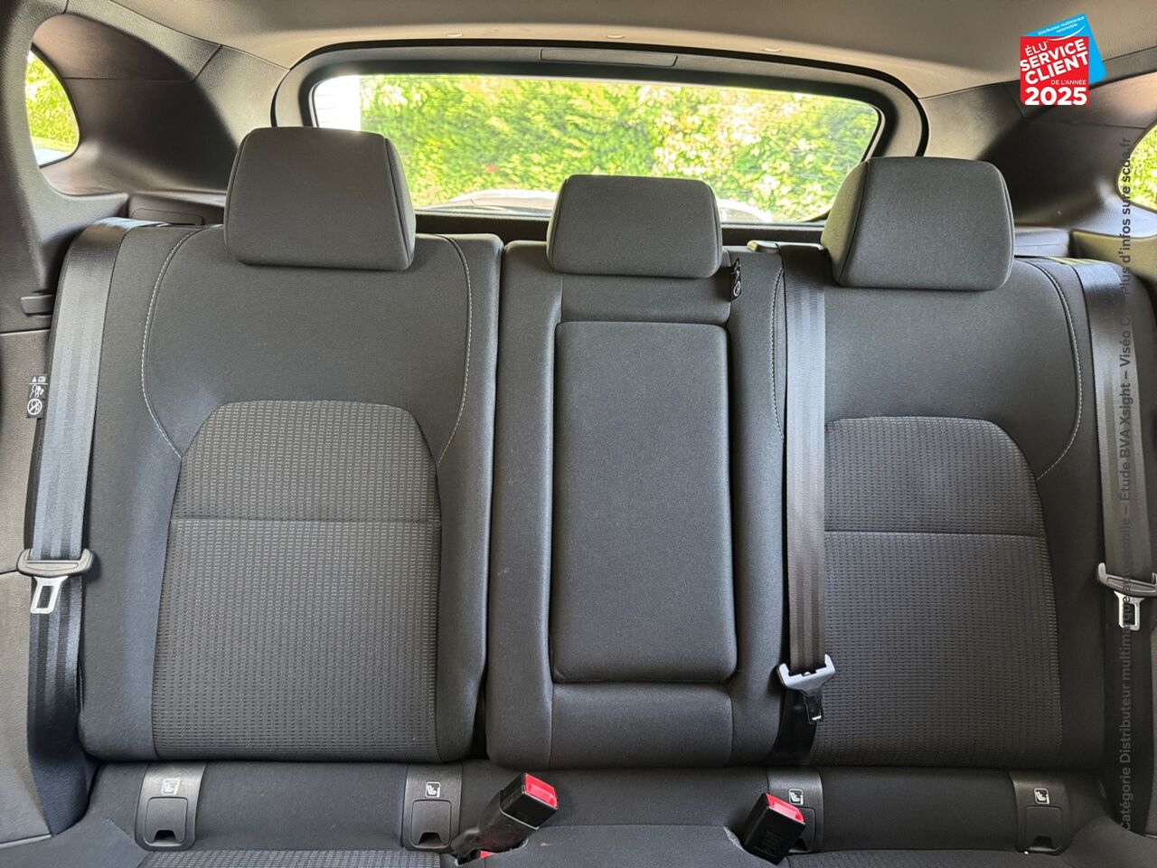 Véhicule d'occasion NISSAN QASHQAI 1.3 MILD HYBRID 140CH BUSINESS EDITION CAMERA chez Renault Colmar