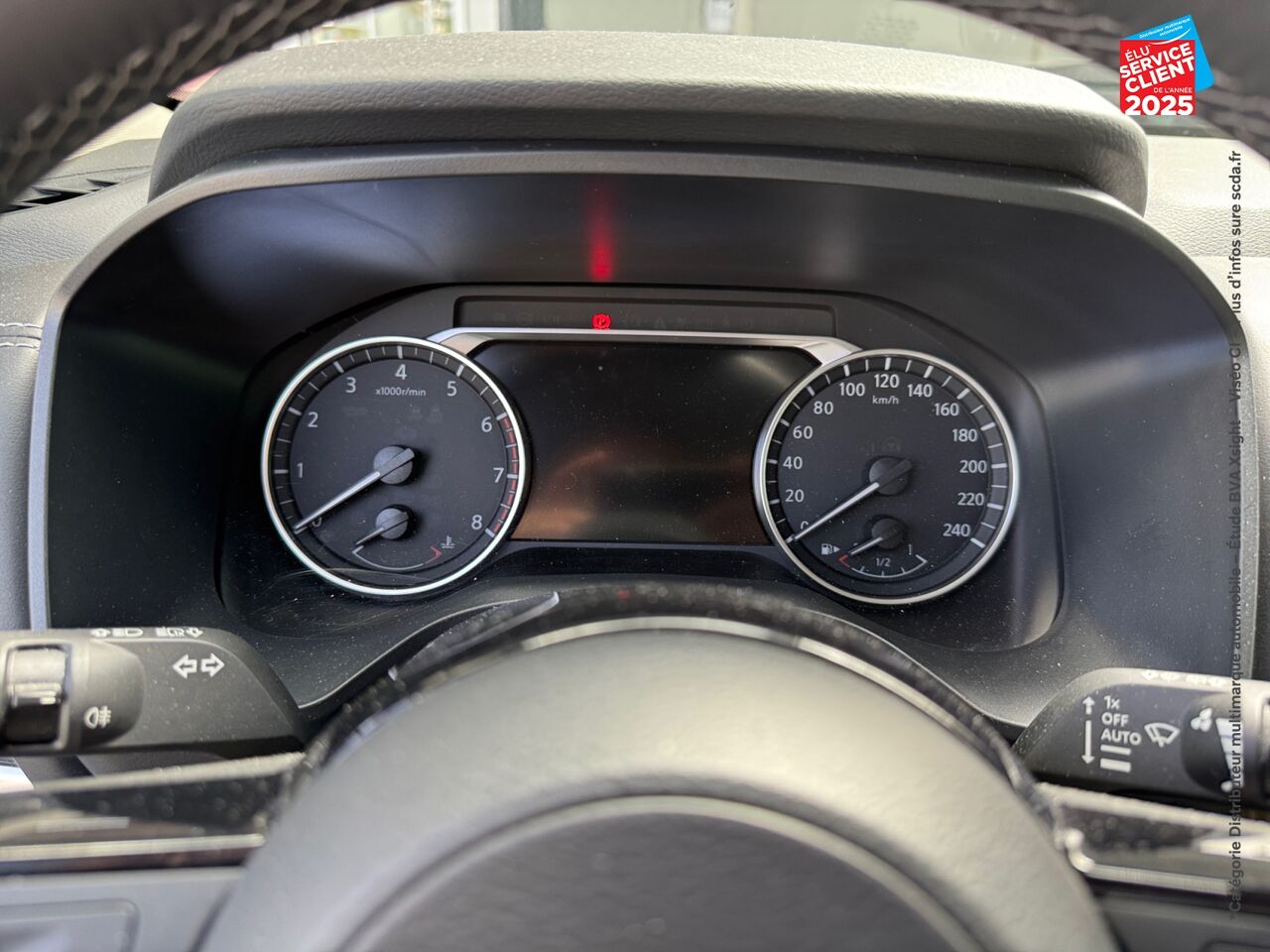 Véhicule d'occasion NISSAN QASHQAI 1.3 MILD HYBRID 140CH BUSINESS EDITION CAMERA chez Renault Colmar