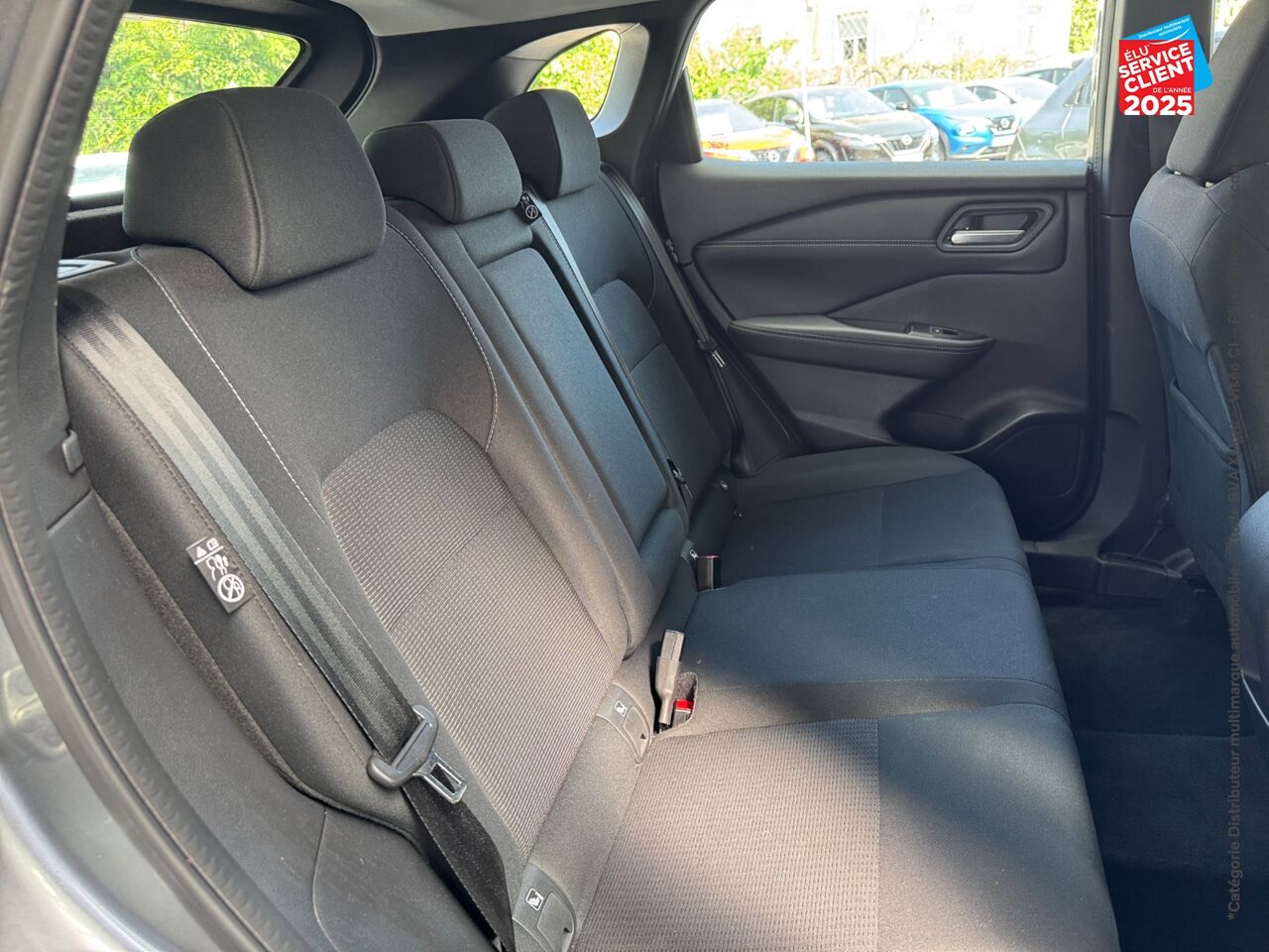 Véhicule d'occasion NISSAN QASHQAI 1.3 MILD HYBRID 140CH BUSINESS EDITION chez Toyota Sarreguemines
