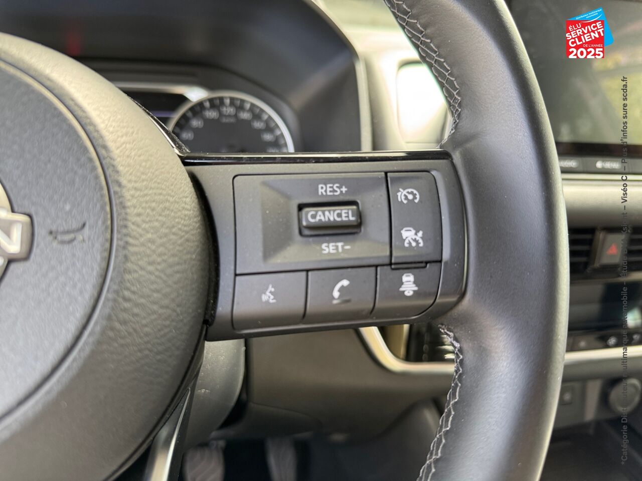 Véhicule d'occasion NISSAN QASHQAI 1.3 MILD HYBRID 140CH BUSINESS EDITION chez Hyundai Chalons