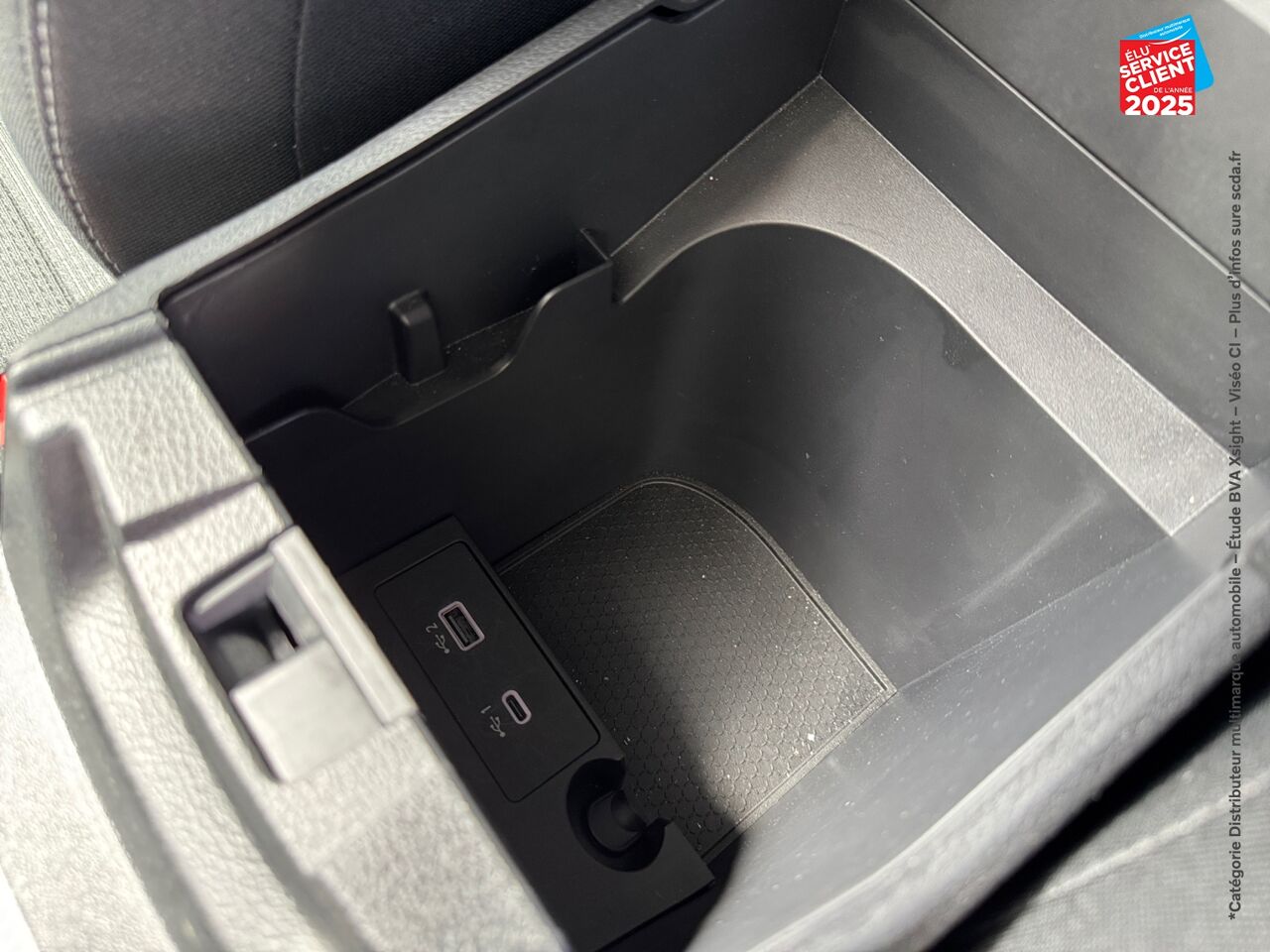 Véhicule d'occasion NISSAN QASHQAI 1.3 MILD HYBRID 140CH BUSINESS EDITION CAMERA chez Nissan Juke occasion