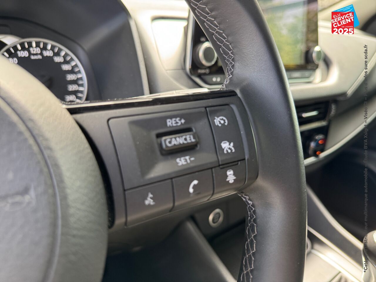 Véhicule d'occasion NISSAN QASHQAI 1.3 MILD HYBRID 140CH BUSINESS EDITION CAMERA chez Nissan Juke occasion