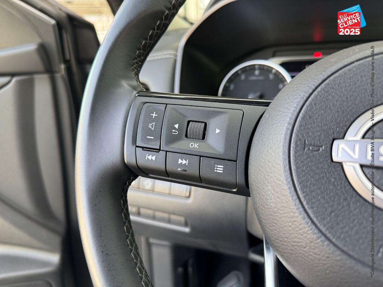 Véhicule d'occasion NISSAN QASHQAI 1.3 MILD HYBRID 140CH BUSINESS EDITION chez Nissan Qashqai occasion