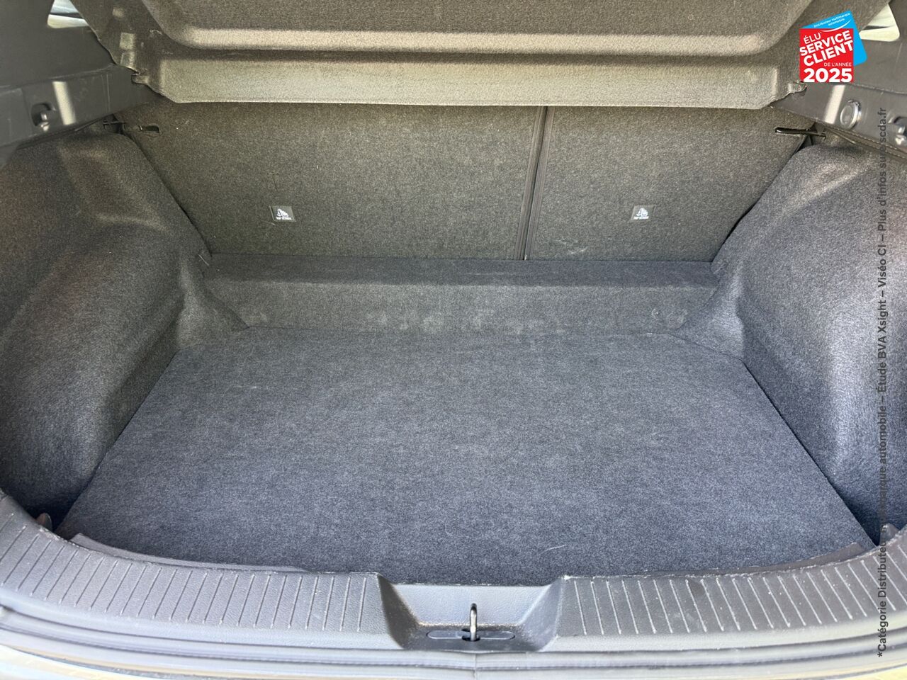 Véhicule d'occasion NISSAN QASHQAI 1.3 MILD HYBRID 140CH BUSINESS EDITION chez Nissan Qashqai occasion