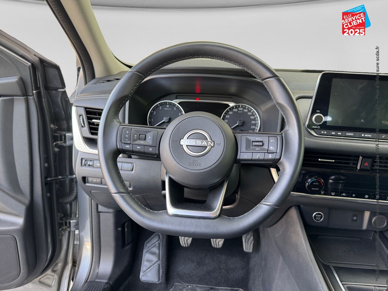 Véhicule d'occasion NISSAN QASHQAI 1.3 MILD HYBRID 140CH BUSINESS EDITION chez Renault Sélestat