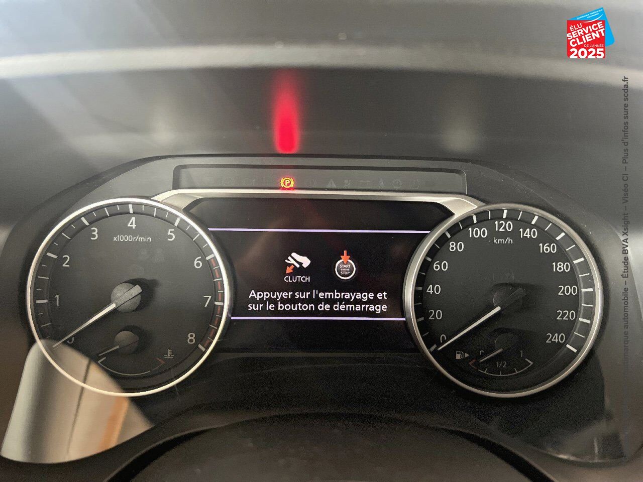 Véhicule d'occasion NISSAN QASHQAI 1.3 MILD HYBRID 140CH BUSINESS EDITION CAMERA chez Nissan Colmar