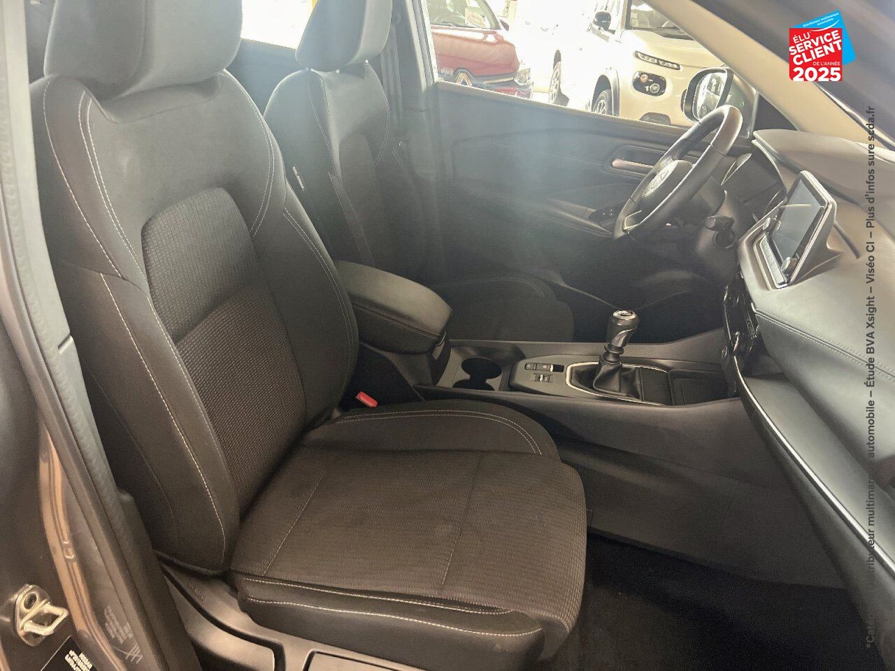 Véhicule d'occasion NISSAN QASHQAI 1.3 MILD HYBRID 140CH BUSINESS EDITION CAMERA chez Nissan Colmar