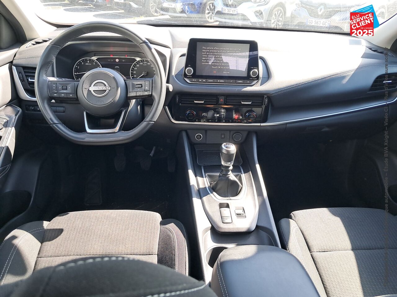 Véhicule d'occasion NISSAN QASHQAI 1.3 MILD HYBRID 140CH BUSINESS EDITION 2022 chez Toyota Bar le Duc