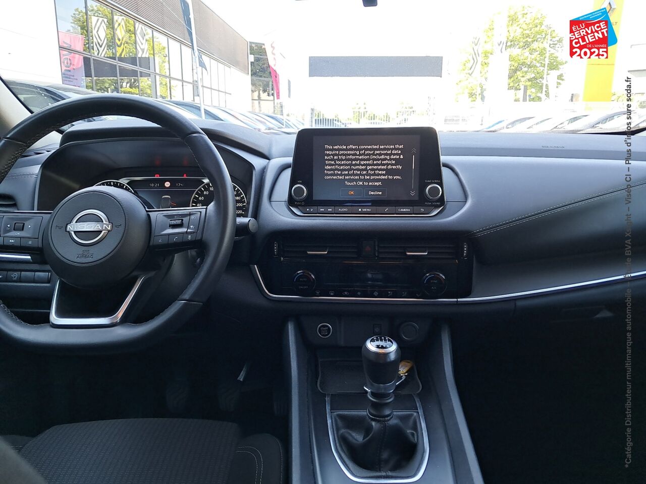 Véhicule d'occasion NISSAN QASHQAI 1.3 MILD HYBRID 140CH BUSINESS EDITION 2022 chez Hyundai Chalons