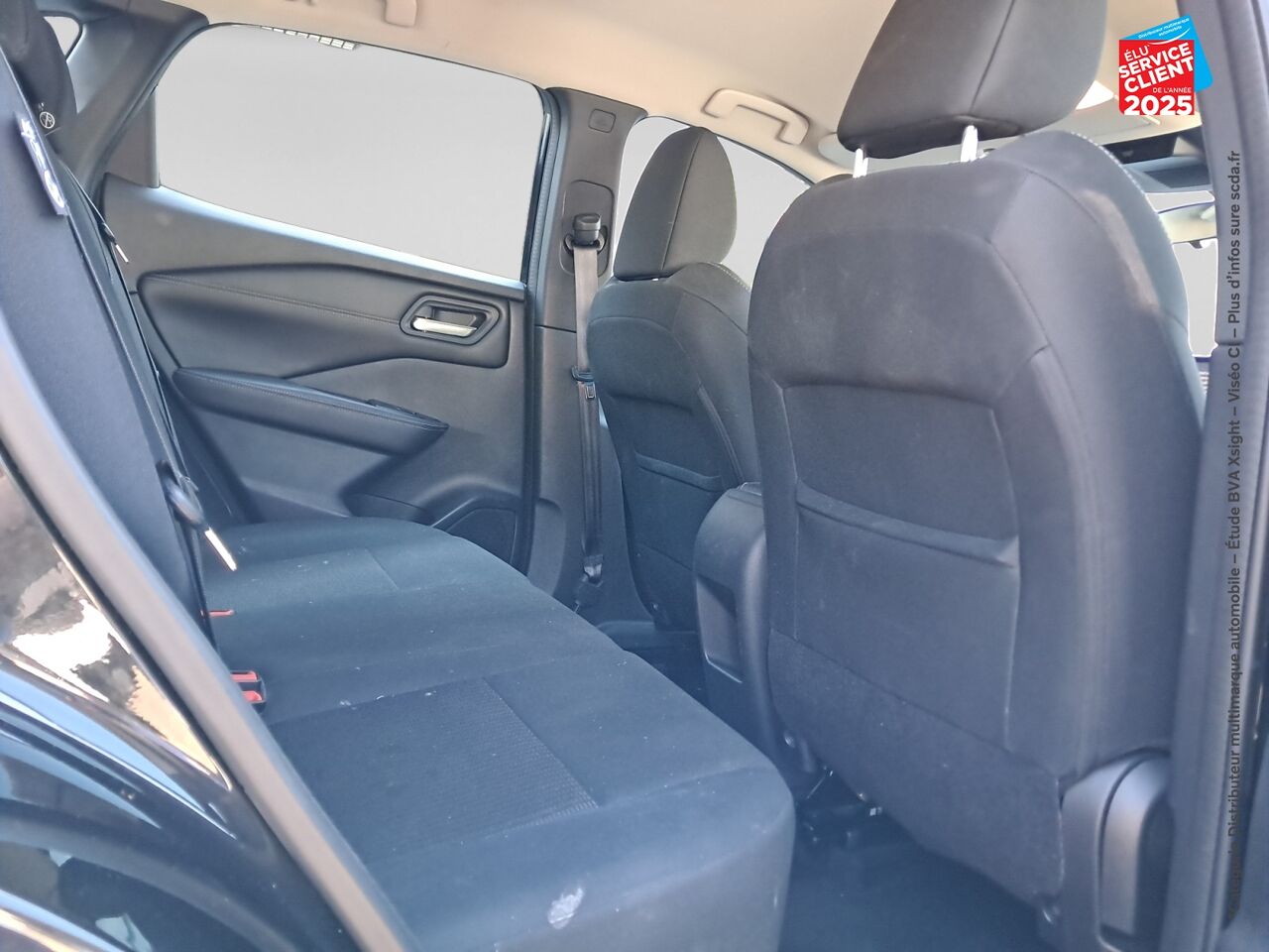 Véhicule d'occasion NISSAN QASHQAI 1.3 MILD HYBRID 140CH BUSINESS EDITION 2022 chez Hyundai Chalons
