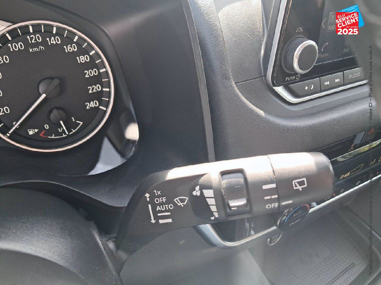 Véhicule d'occasion NISSAN QASHQAI 1.3 MILD HYBRID 140CH BUSINESS EDITION 2022 CAMERA chez Nissan Qashqai occasion