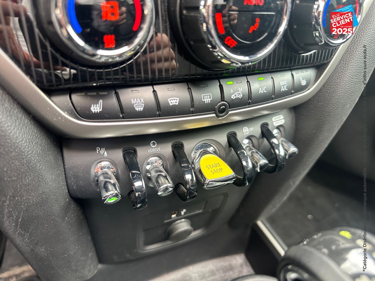 Véhicule d'occasion MINI COUNTRYMAN COOPER SE 125CH + 95CH EDITION PREMIUM PLUS ALL4 BVA6 chez Hyundai Besançon