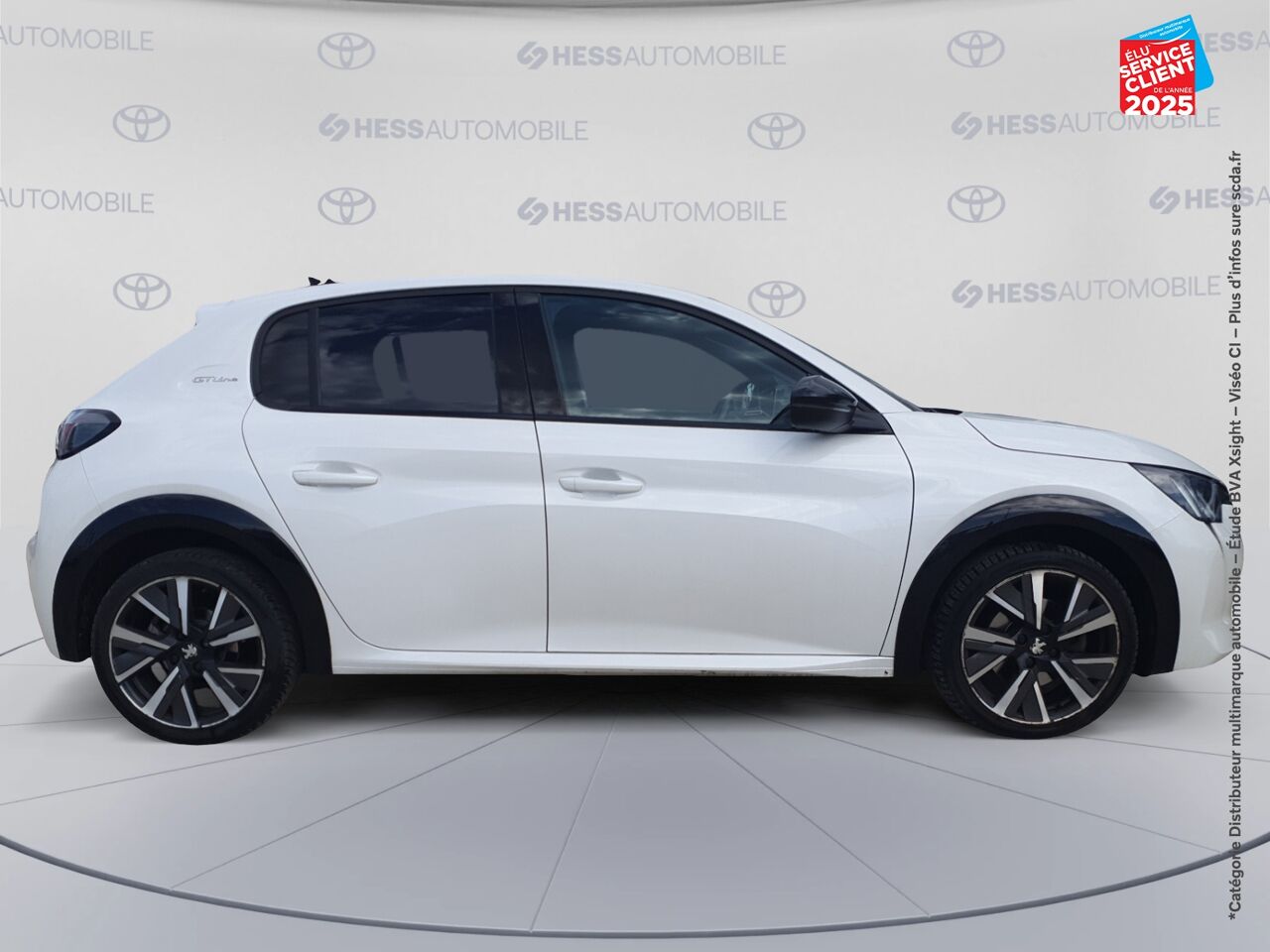 Véhicule d'occasion PEUGEOT 208 1.2 PURETECH 100CH SS GT LINE chez Opel Verdun