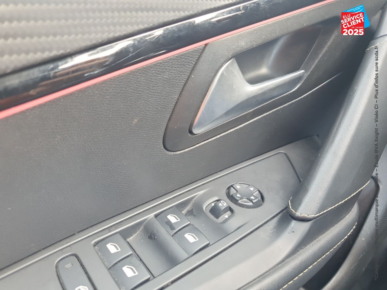 Véhicule d'occasion PEUGEOT 208 1.2 PURETECH 100CH SS GT LINE chez Opel Verdun