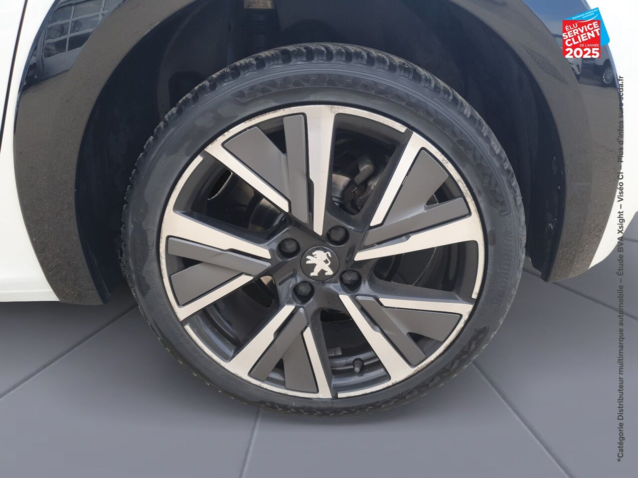Véhicule d'occasion PEUGEOT 208 1.2 PURETECH 100CH SS GT LINE chez Opel Verdun