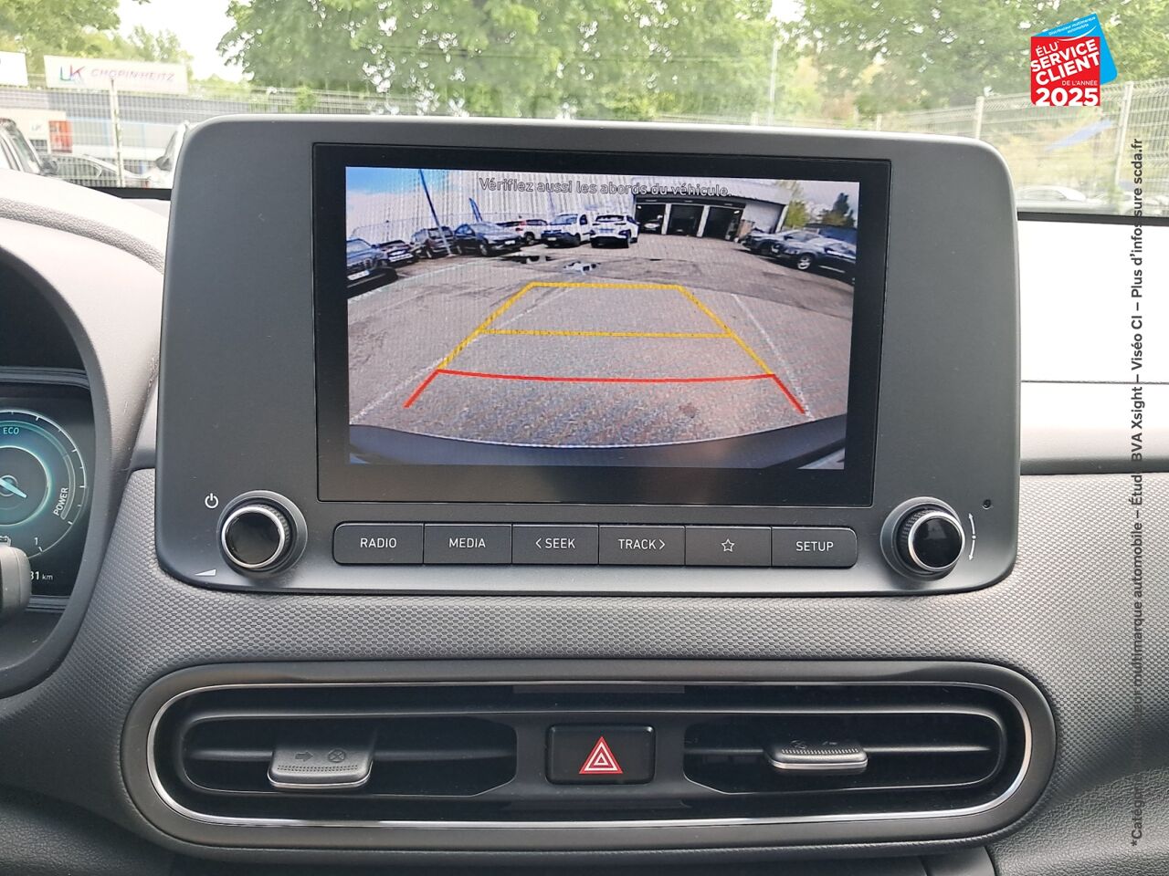 Véhicule d'occasion HYUNDAI KONA 1.6 GDI 141 CH HYBRID INTUITIVE DCT-6 CAMERA chez Opel Thionville