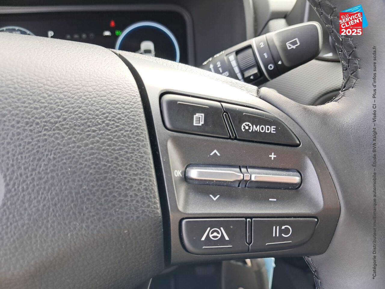 Véhicule d'occasion HYUNDAI KONA 1.6 GDI 141 CH HYBRID INTUITIVE DCT-6 CAMERA chez Opel Thionville