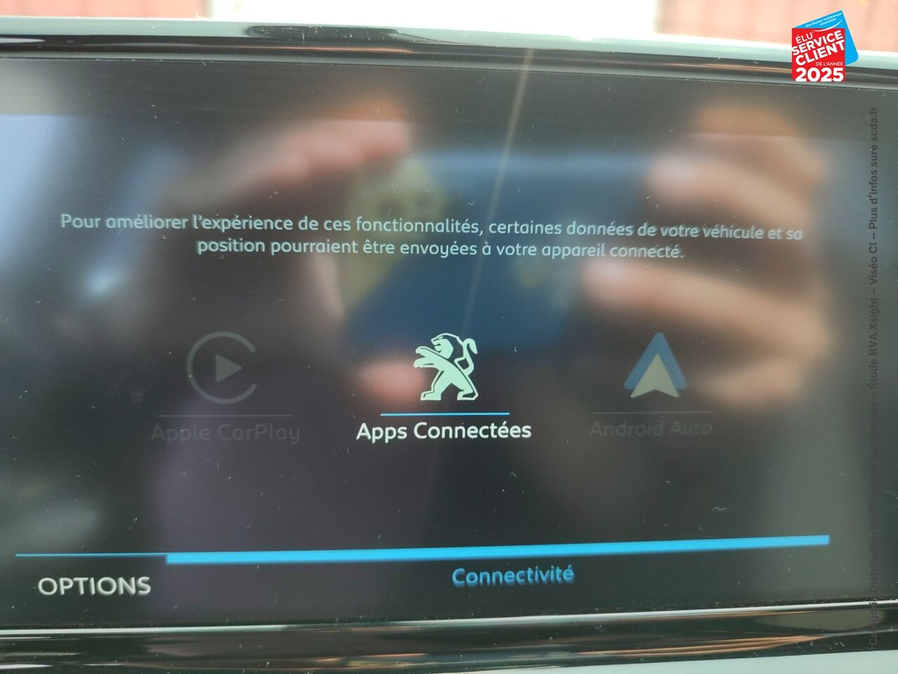 Véhicule d'occasion PEUGEOT 2008 1.5 BLUEHDI 130CH S/S GT LINE EAT8 7CV TOUVRANT GPS CAMERA CARPLAY chez Toyota Thionville