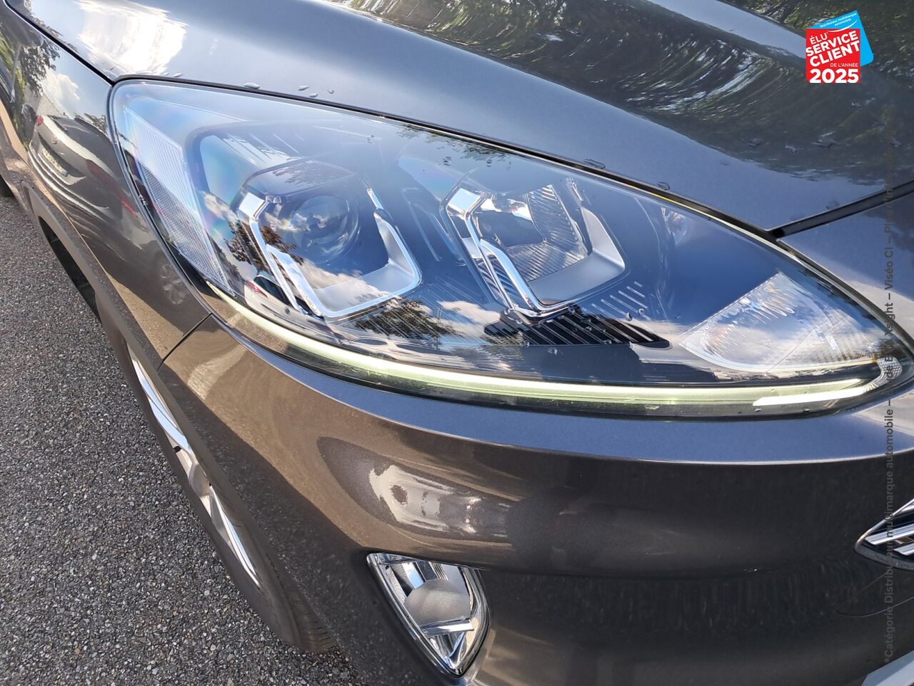 Véhicule d'occasion FORD KUGA 2.5 DURATEC 190CH FHEV E85 TITANIUM BVA chez Renault Saint-Louis
