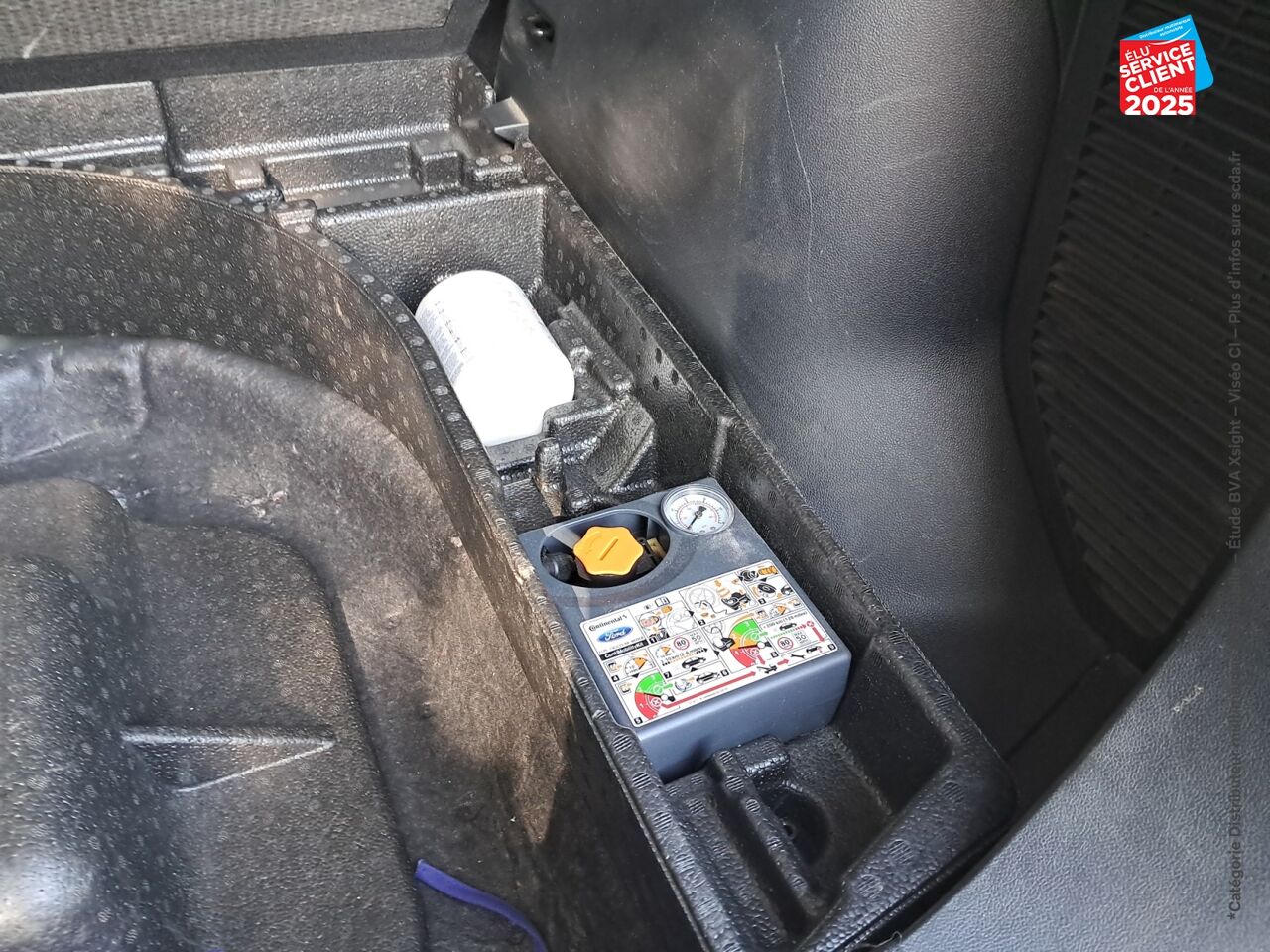 Véhicule d'occasion FORD KUGA 2.5 DURATEC 190CH FHEV E85 TITANIUM BVA chez Renault Saint-Louis