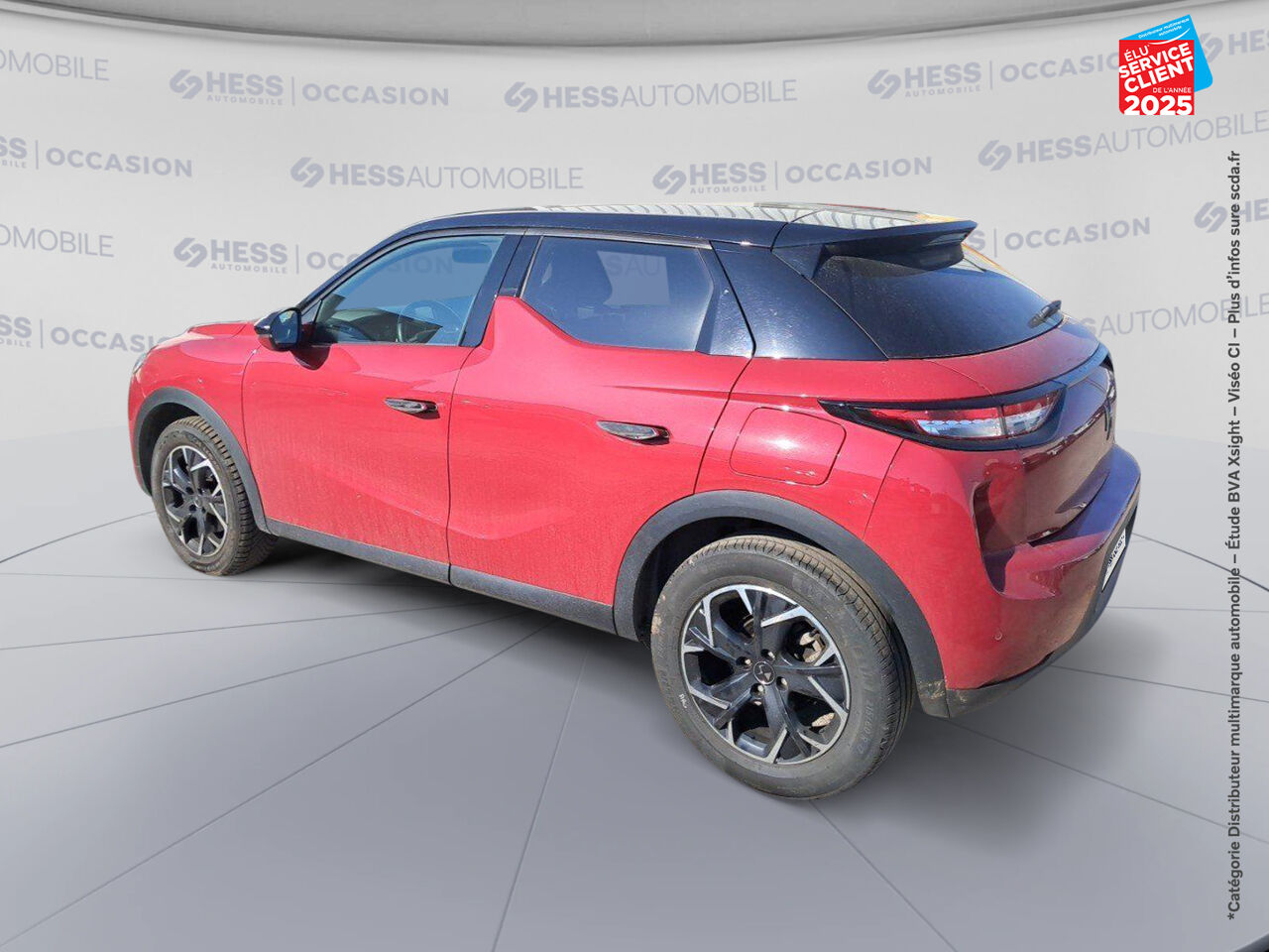 Véhicule d'occasion DS DS 3 CROSSBACK PURETECH 130CH SO CHIC AUTOMATIQUE CAMERA chez MINI Besançon