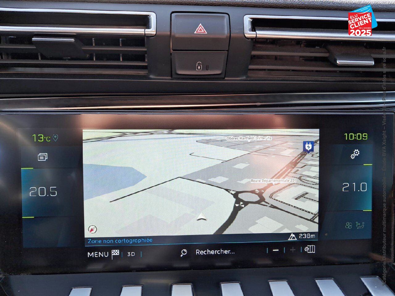 Véhicule d'occasion PEUGEOT 508 SW HYBRID 225CH ALLURE PACK E-EAT8 chez Renault Saint-Louis