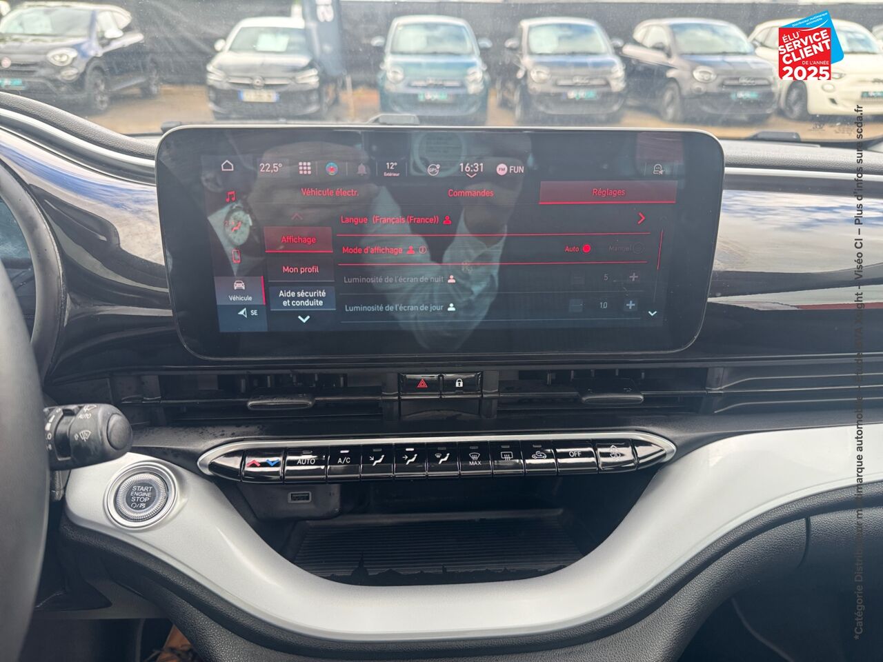 Véhicule d'occasion FIAT 500 E 118CH ICONE TPANO chez Fiat Dijon