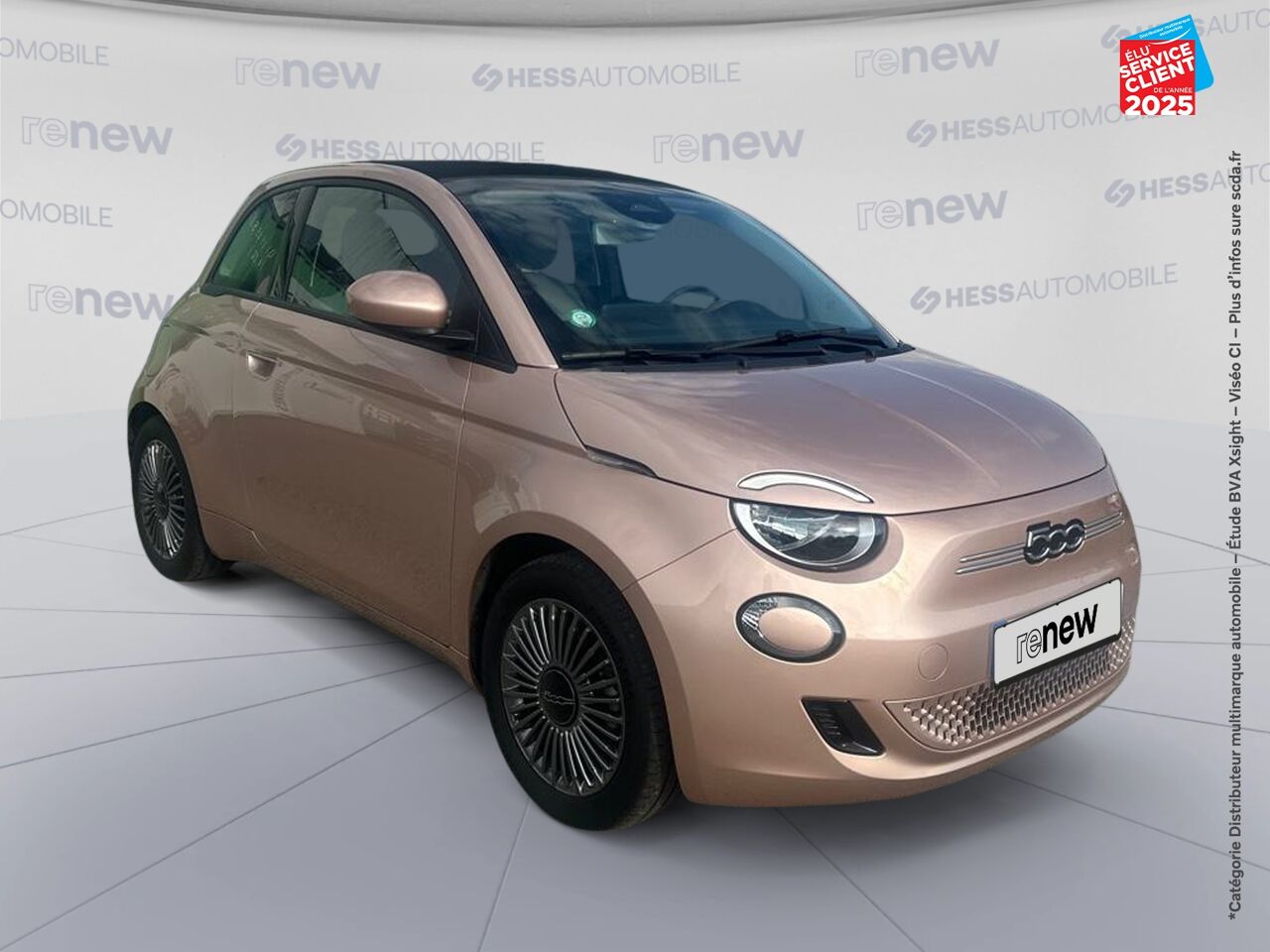 Véhicule d'occasion FIAT 500C E 118CH ICONE STEP1 2021 chez Peugeot Sedan