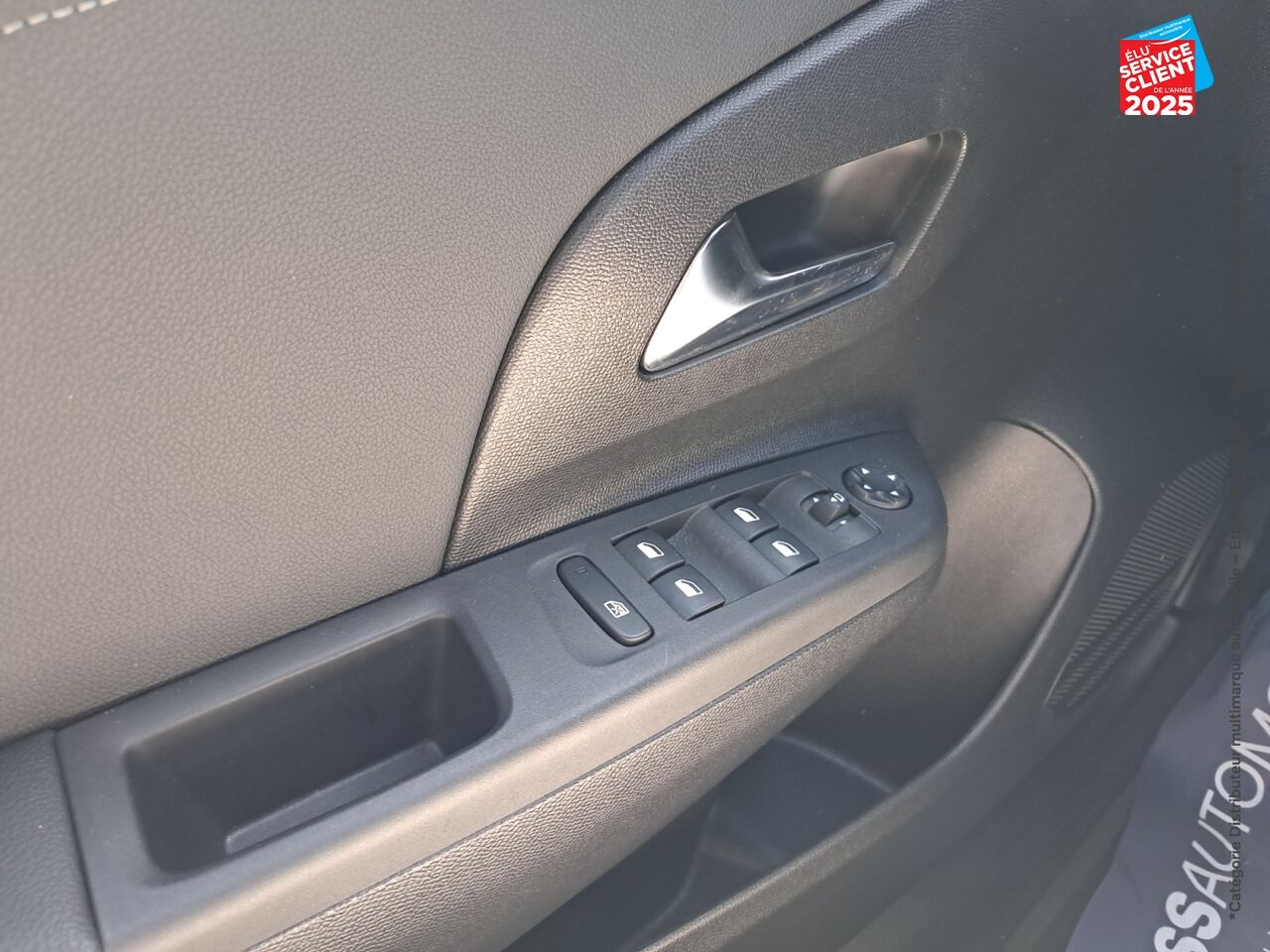 Véhicule d'occasion OPEL CORSA CORSA-E 136CH GS LINE chez Toyota Thionville