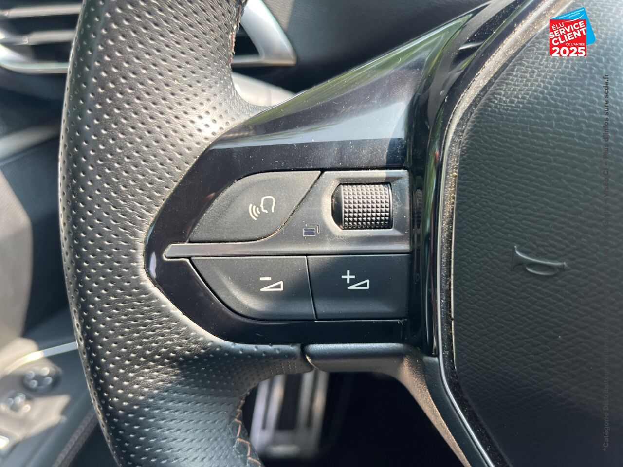Véhicule d'occasion PEUGEOT 3008 1.2 PURETECH 130CH GT LINE SS chez Dacia Belfort