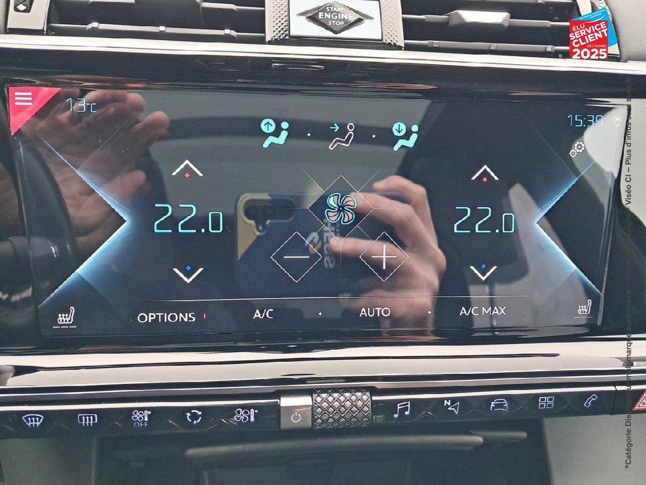Véhicule d'occasion DS DS 7 CROSSBACK E-TENSE 4X4 300CH RIVOLI chez Toyota Thionville