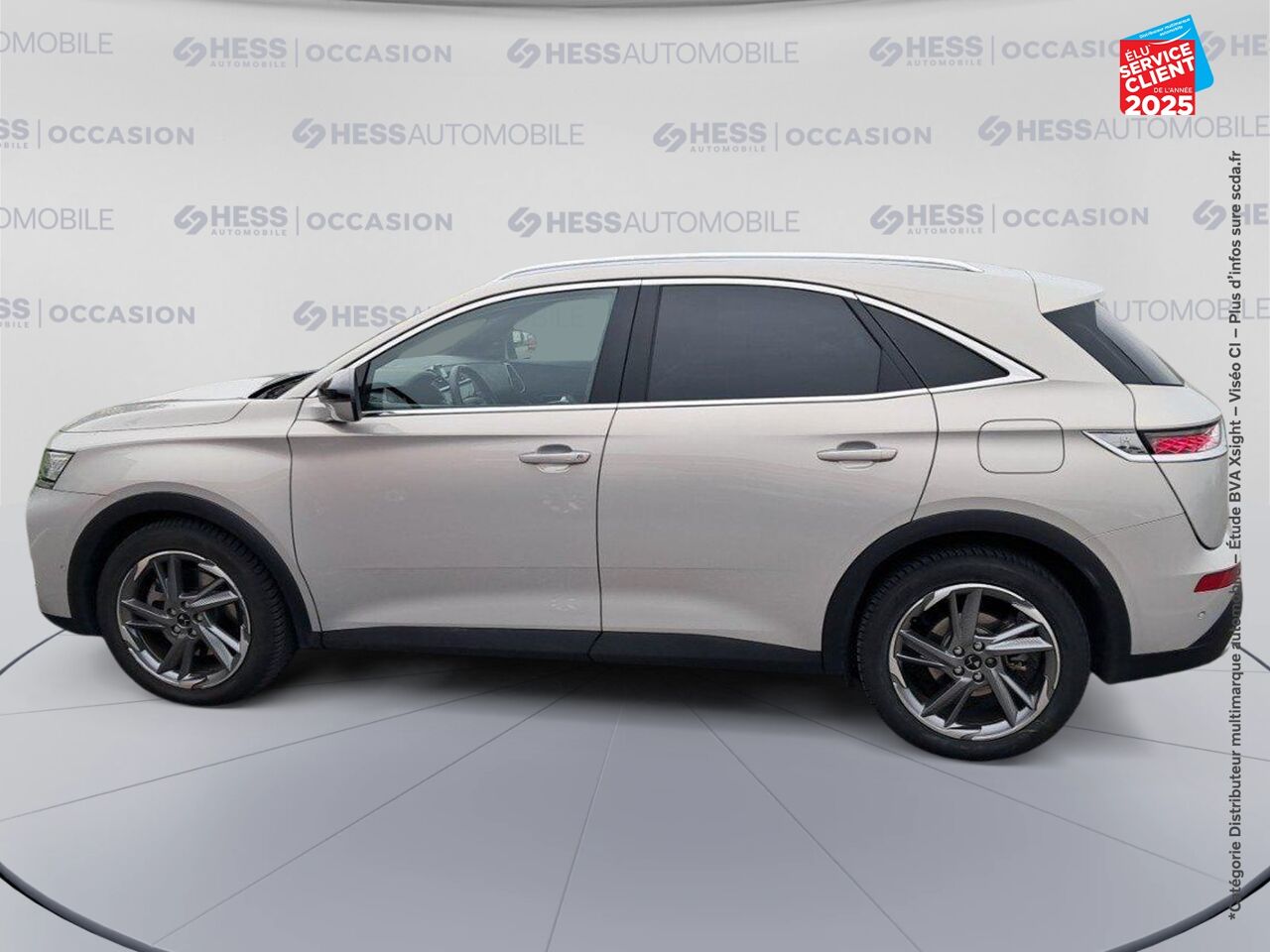 Véhicule d'occasion DS DS 7 CROSSBACK E-TENSE 4X4 300CH RIVOLI chez Toyota Thionville