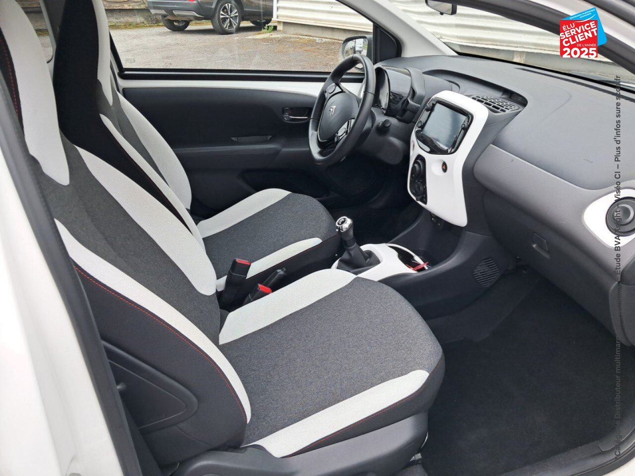 Véhicule d'occasion CITROEN C1 AIRSCAPE VTI 72 S/S SHINE 3P E6.D GPS chez Renault Colmar