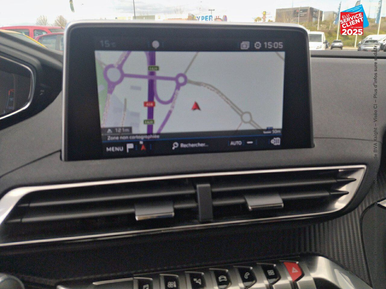 Véhicule d'occasion PEUGEOT 5008 1.5 BLUEHDI 130CH SS ACTIVE BUSINESS EAT8 chez Renault Saint-Louis