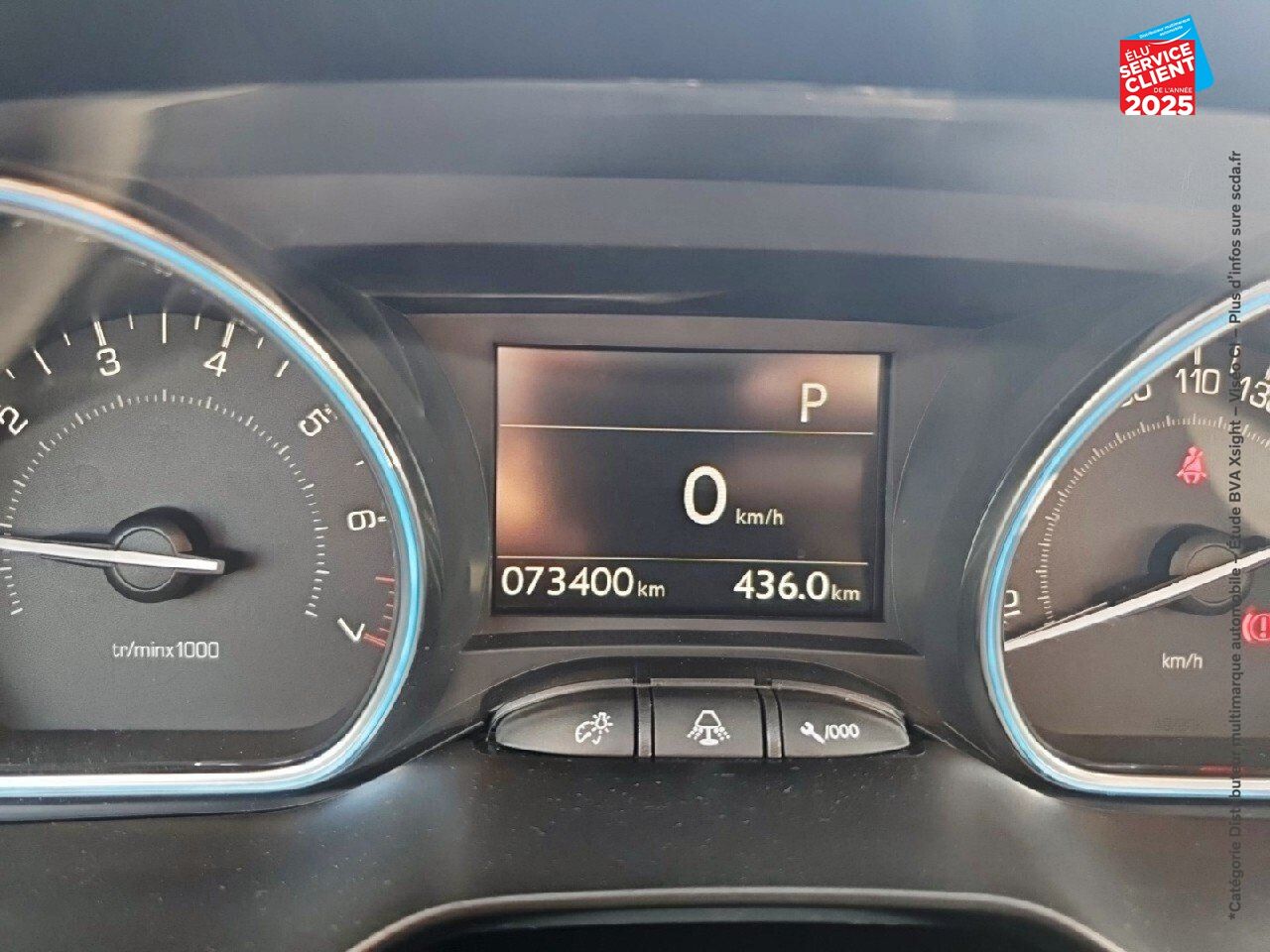 Véhicule d'occasion PEUGEOT 2008 1.2 PURETECH 110CH E6.C ALLURE S/S EAT6 GPS CAMERA chez Hyundai Chalons