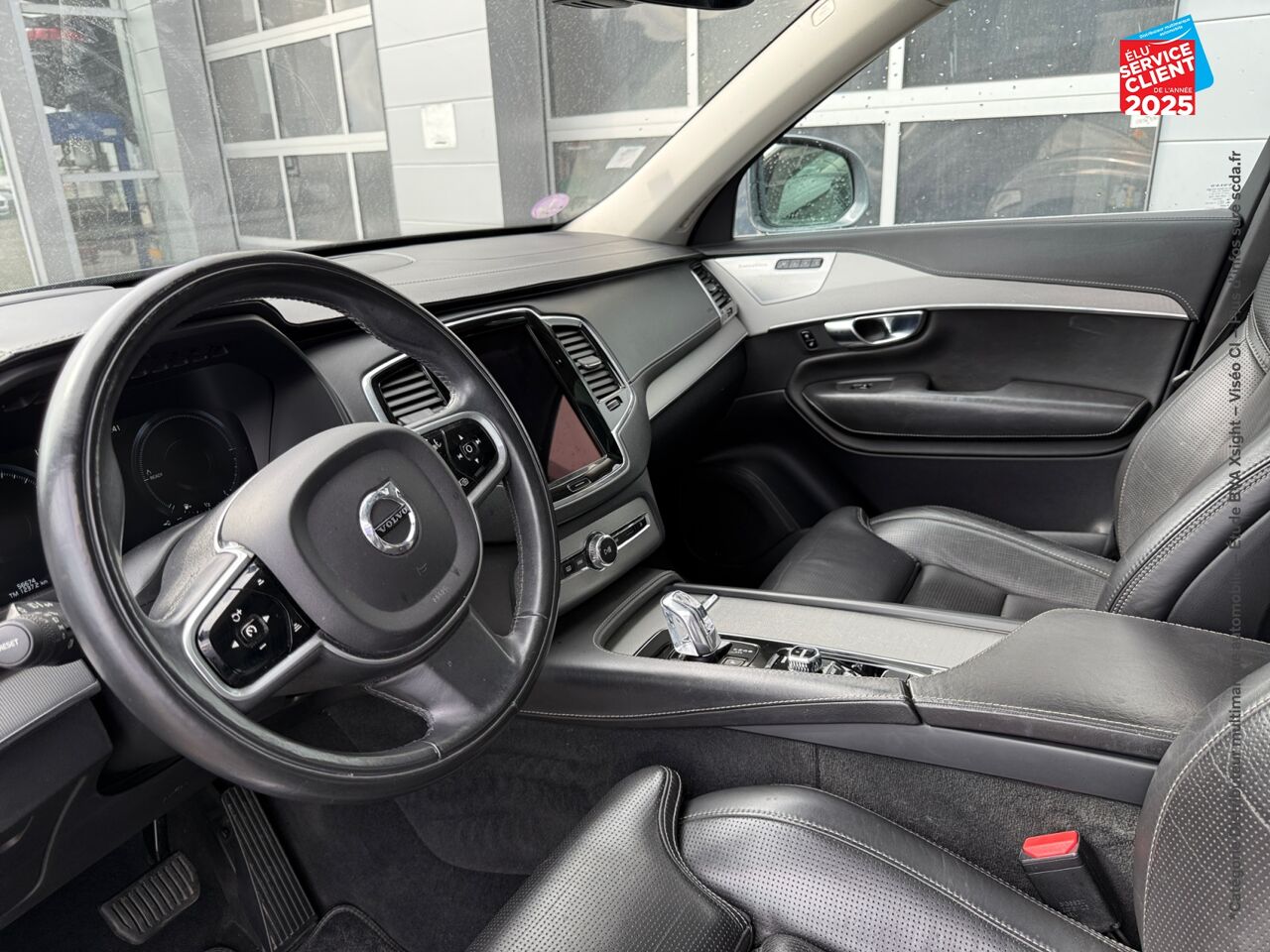 Véhicule d'occasion VOLVO XC90 T8 TWIN ENGINE 320 + 87CH INSCRIPTION LUXE GEARTRONIC 7 PLACES chez Renault Saint-Louis