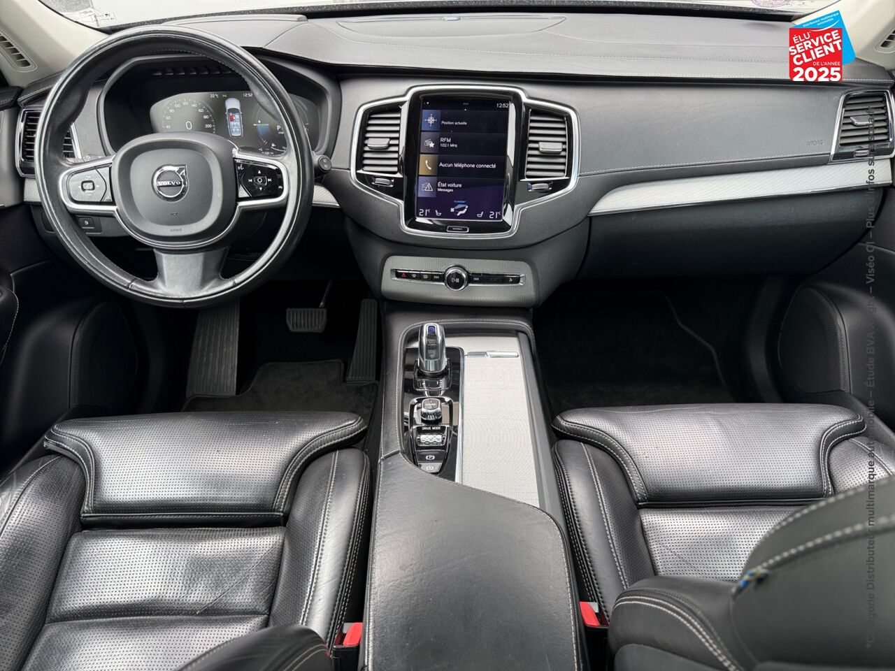 Véhicule d'occasion VOLVO XC90 T8 TWIN ENGINE 320 + 87CH INSCRIPTION LUXE GEARTRONIC 7 PLACES chez Renault Saint-Louis