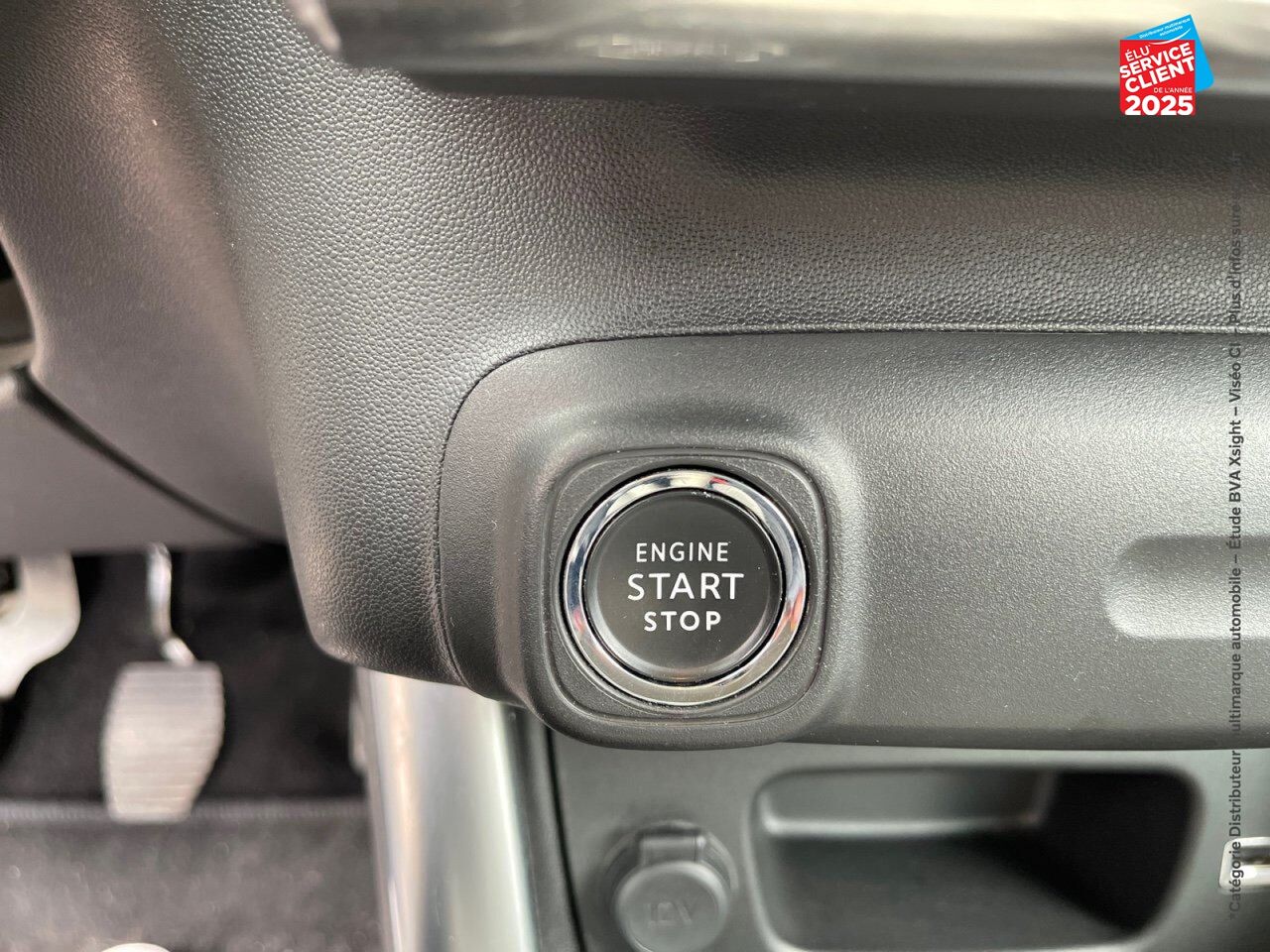 Véhicule d'occasion CITROEN C3 AIRCROSS BLUEHDI 100CH SS SHINE E6.D chez Opel Bar le Duc