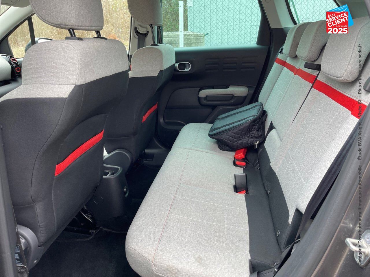 Véhicule d'occasion CITROEN C3 AIRCROSS BLUEHDI 100CH SS SHINE E6.D chez Opel Bar le Duc