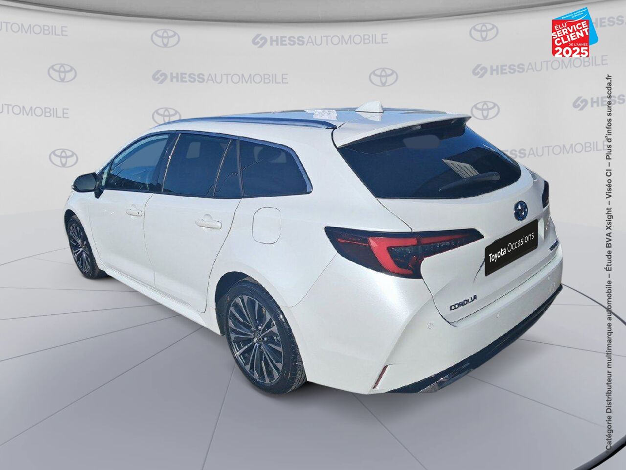 Véhicule d'occasion TOYOTA COROLLA TOURING SPT 1.8 140CH DESIGN MY23 SIEGES CHAUF CAMERA chez Toyota Metz