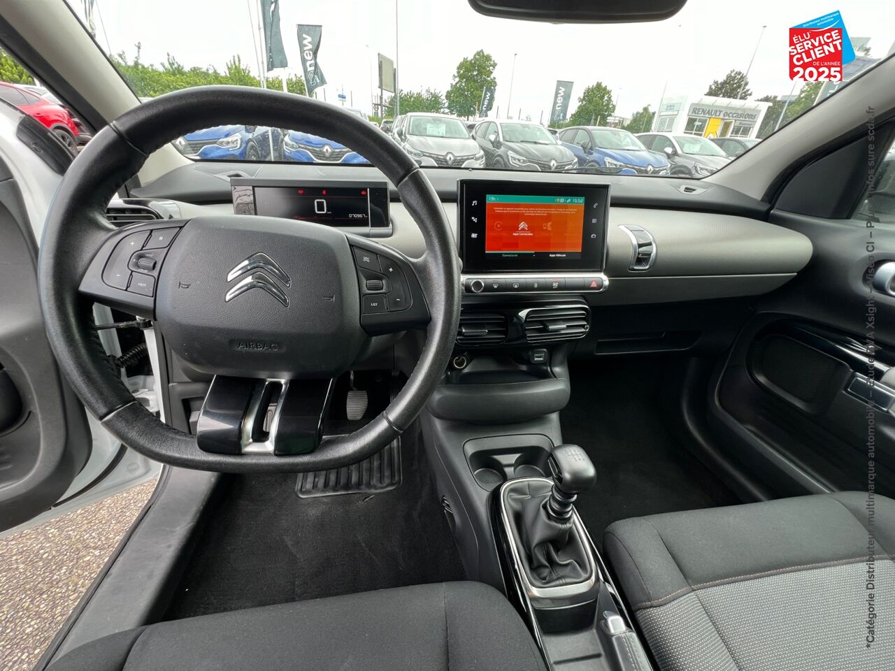 Véhicule d'occasion CITROEN C4 CACTUS PURETECH 110CH S/S FEEL E6.D-TEMP chez Peugeot Hirson