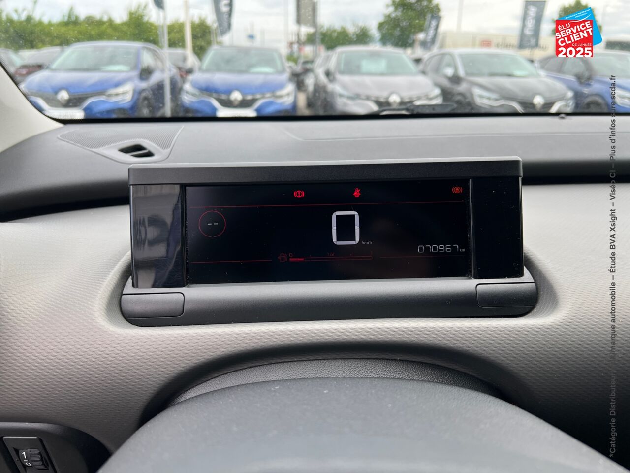 Véhicule d'occasion CITROEN C4 CACTUS PURETECH 110CH S/S FEEL E6.D-TEMP chez Peugeot Hirson